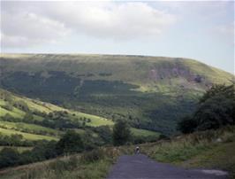 Leaving Capel-y-Ffin youth hostel, down its private drive