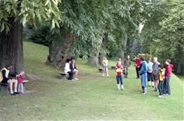 The group in the gardens of Dartington Hall, including new members Matthew Tewson and Richard Reade