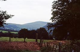 View to our hairpin climb over Bryn Melyn, from near Maeswalter, Heol Senni