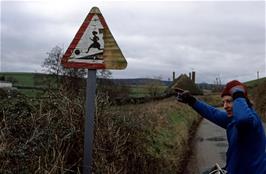 Paul Kerr and the very strange road sign near Pridhams, Kenn