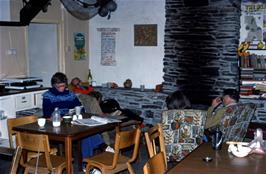 Jean Brierly, Pete Luxton (asleep again), Jean Luxton, Iris Buckler and Colin Brierly relaxing in the Tintagel youth hostel common room