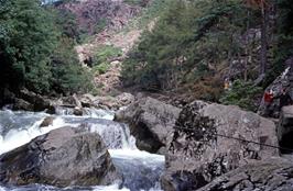 Our lunchtime walk upstream from Pont Aberglaslyn, showing tunnel T3 of the now disused West Highland Railway