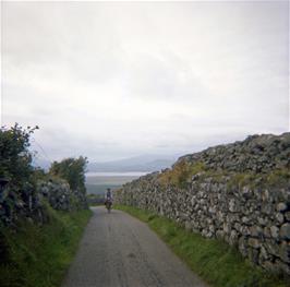 Frances nears the top of the climb out of Harlech (Photo: Kevin Presland)