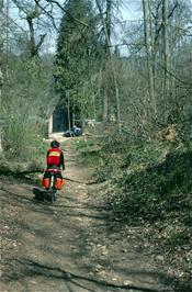 Steven approaches the back of Chedworth Roman Villa from the railway path