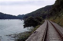 View of the railway line from the level crossing in Golant, looking towards Fowey